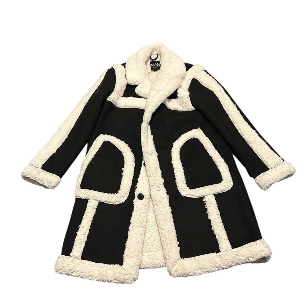 Boohoo man Black and Cream Teddy men Jacket, NWT, size large - Picture 14 of 16